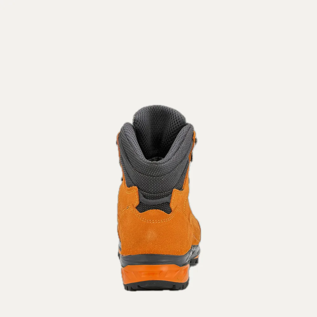 HIKER Orange, Photo 5 of 5